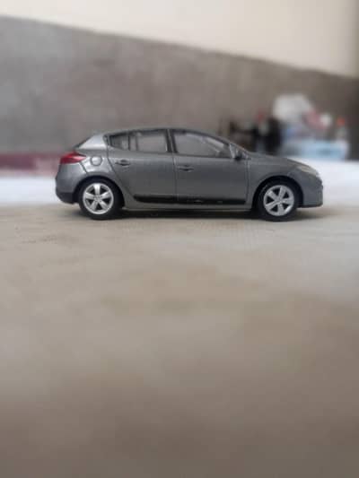 diecast scale model of the 2009 Renault Megane Hatchback