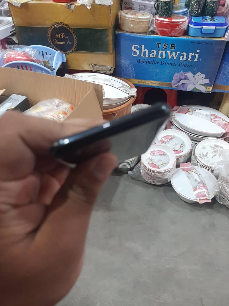 Apple iPhone 7 2