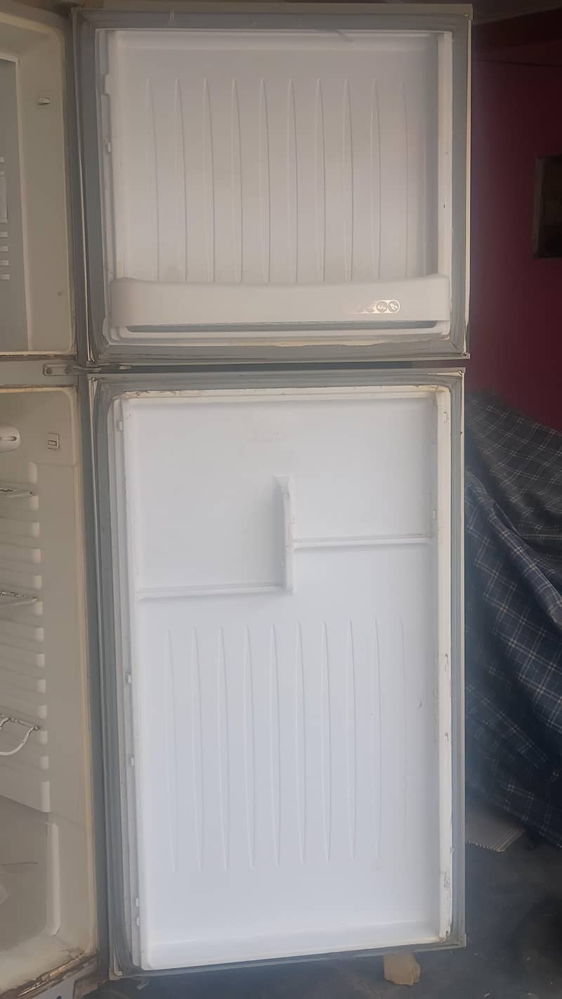 refrigerator 2