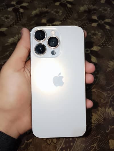 Apple iPhone 13 Pro 256Gb 83 health