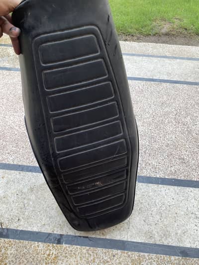 125 cd Honda seat