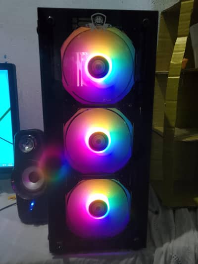 Gaming pc core i5 3rd gen, 320 hdd, 8gb ram, 2gb R5 340 graphics card.