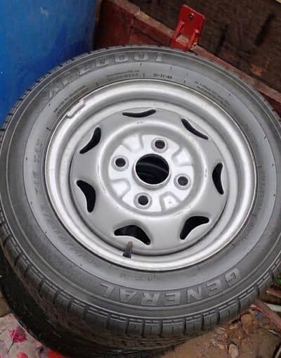Car Original Tyres Used With rim 13 inch 4 tyres