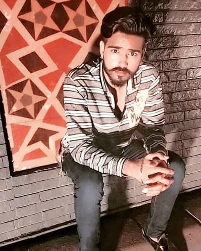 03152239381 job ki bhot zarorat he