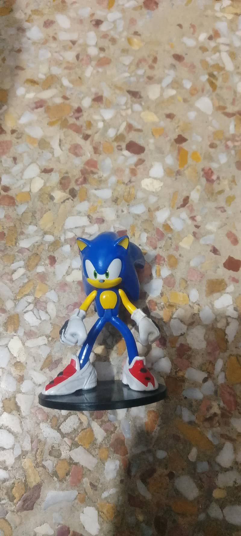 Action Figure 3