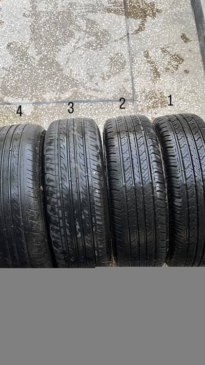 Honda city Rims and tyres in good condition