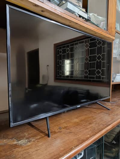 Barely Used 40" Haier LED TV + X96Q Android Smart Box Bundle