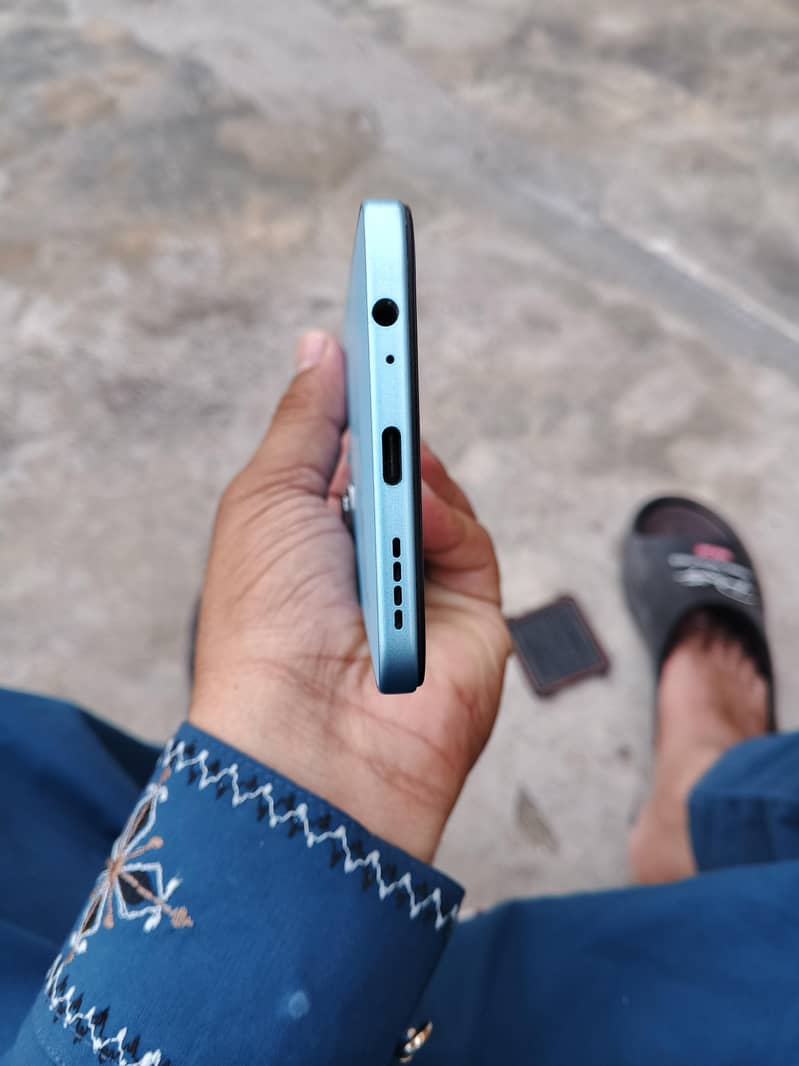 INFINIX HOT 50 PRO 4