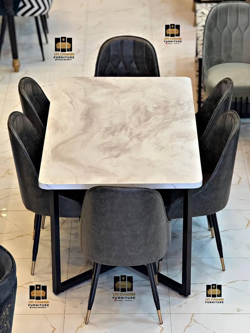 DANCING TABLE 0