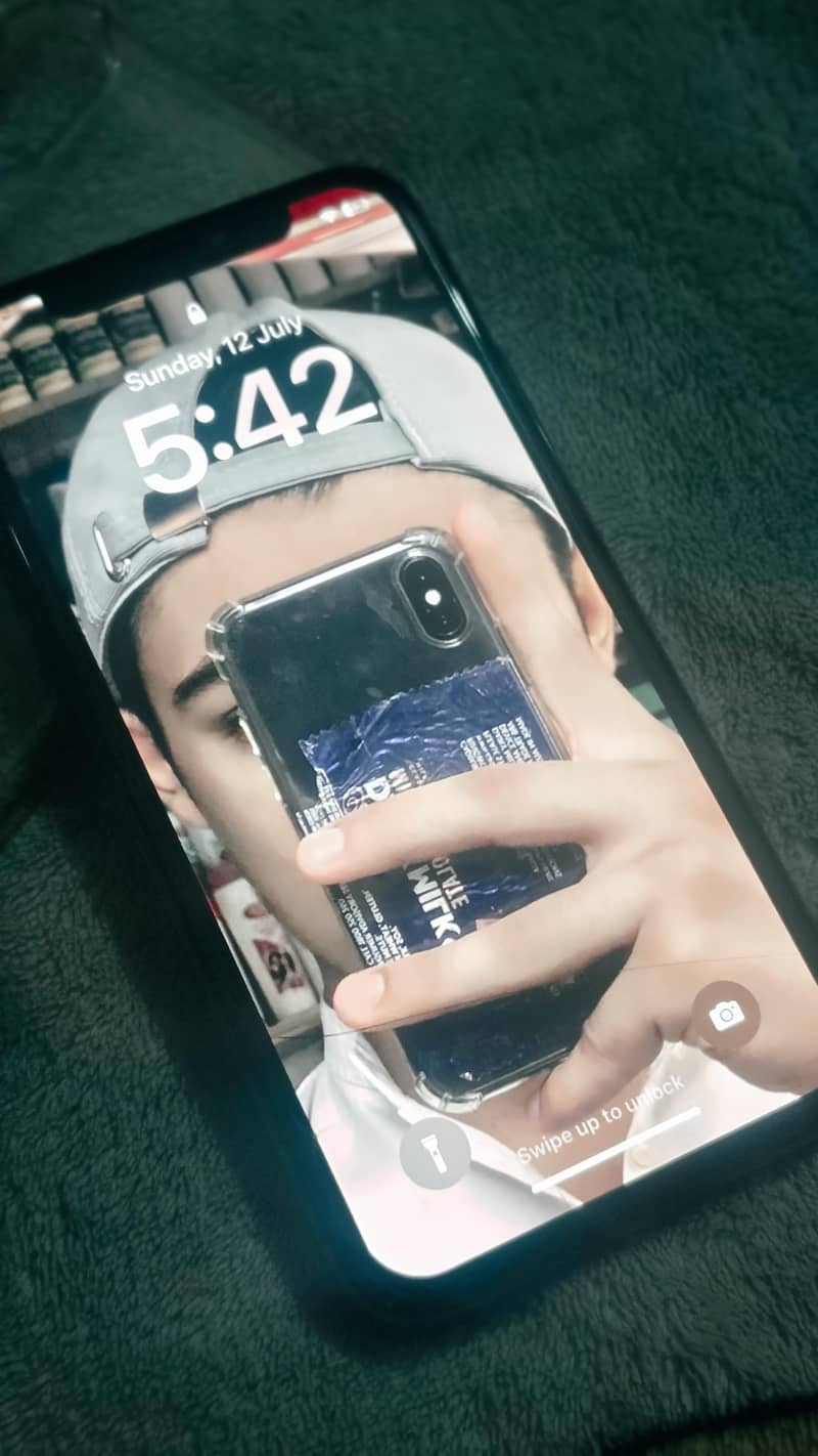 Apple iPhone X 2