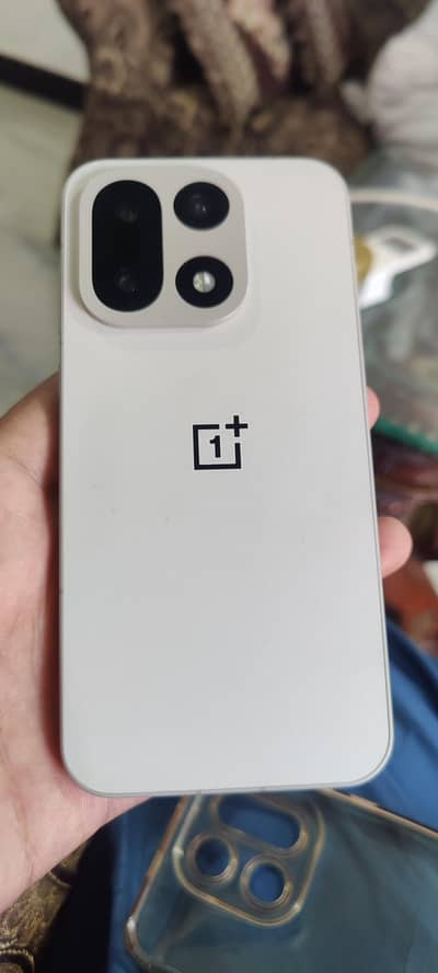 One Plus 15 16/512