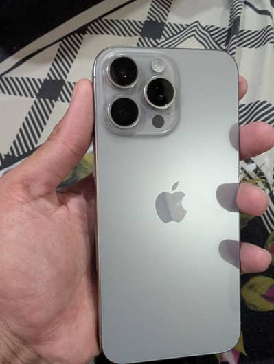Apple iPhone 15 Pro Max jv with box