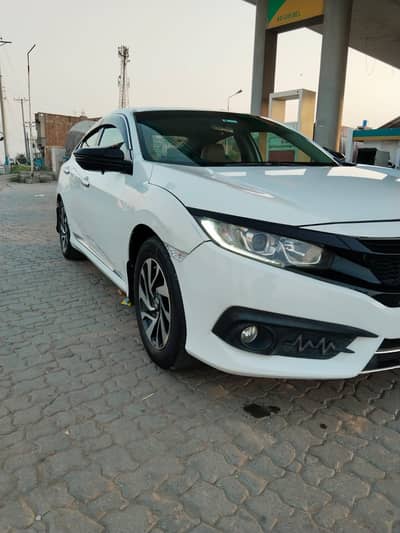 Honda Civic Oriel 2017