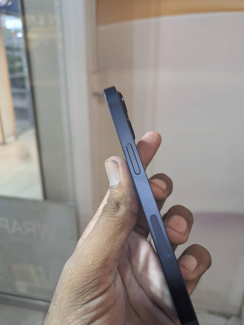 Iphone 13 2
