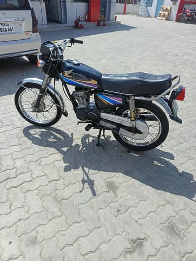 Honda CG 125 2005 model antique bike 03046697119 WhatsApp no