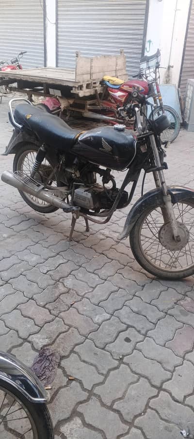 honda sell karna hai
