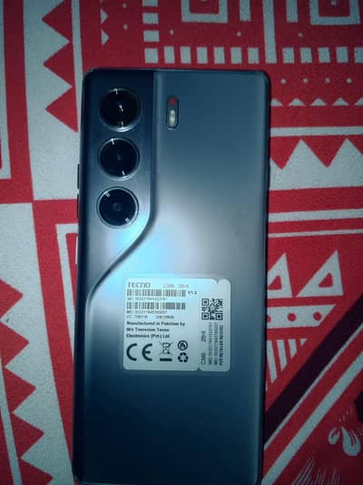 Tecno CAMON 40 Pro