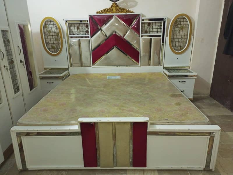 Bedroom set 0