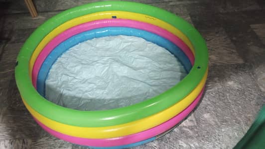 Plastic Swimming Pool