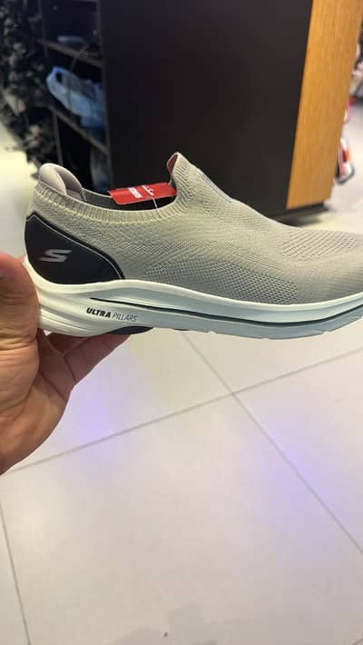 Skechers Shoes New