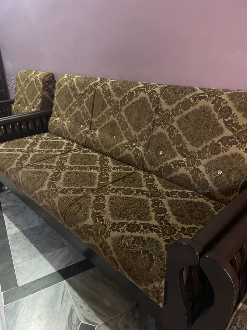 5 seater sofa 3