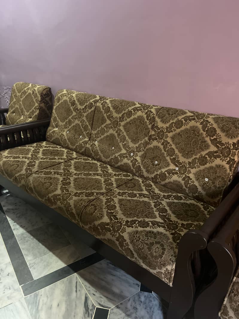 5 seater sofa 4