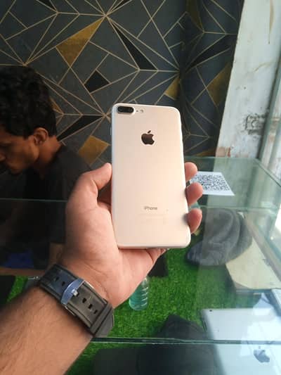 Apple iPhone 7 Plus