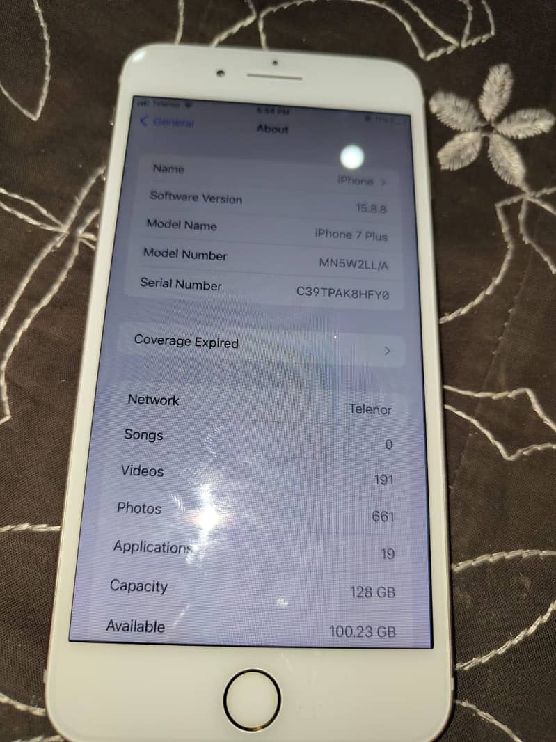 Apple iPhone 7 Plus 3