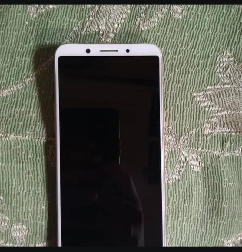 OPPO A83 1