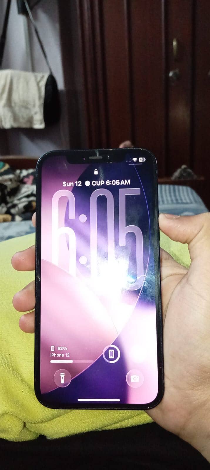 Apple iPhone 12 2