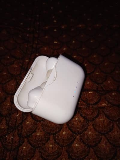 earphones