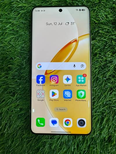 Realme 16 Pro + 5G 12/256 Gb
