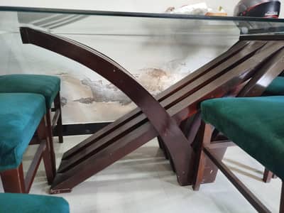 dinning table with chairs