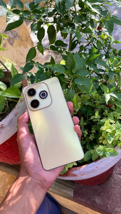 Infinix Hot 40i