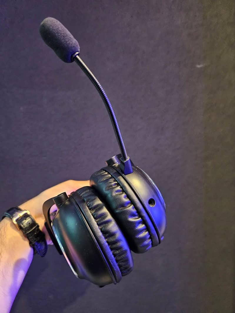 Logitech G Pro X headset 3