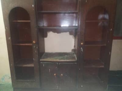 Urgent Sale: Complete 4-Piece Wooden Bedroom Furniture Set