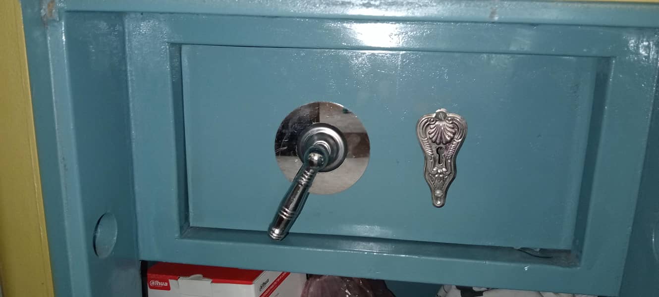 Locker new condition 1