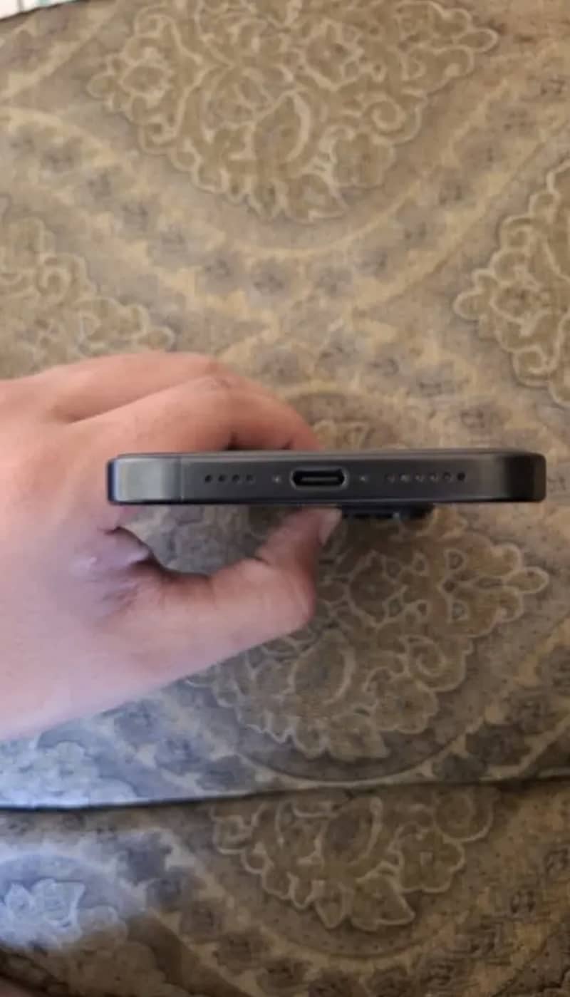 Apple iPhone 15 Pro Max jv 512gb 3