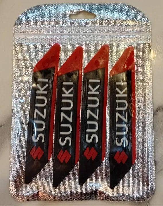 CAR DOOR GUARD UNIVERSAL SUZUKI LOGO 4PCS SET RUBBER EDGE GUARD DOOR PROTECTION GUARD ANTI-SCRATCH