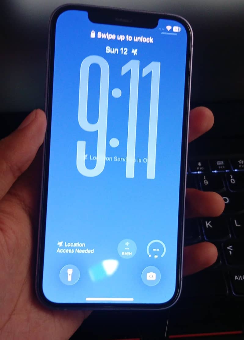 Apple iPhone 12 1
