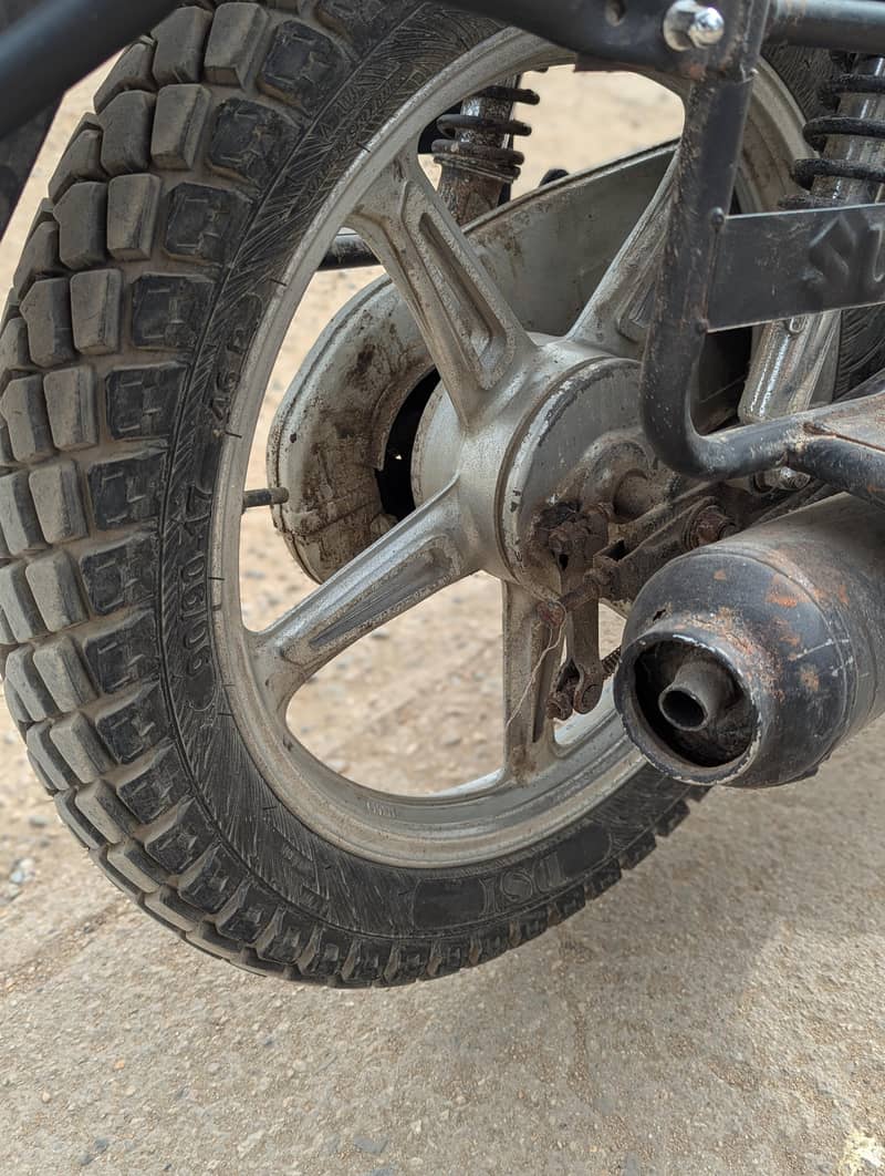 Suzuki 3