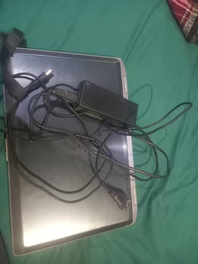 dell laptop in very good condition