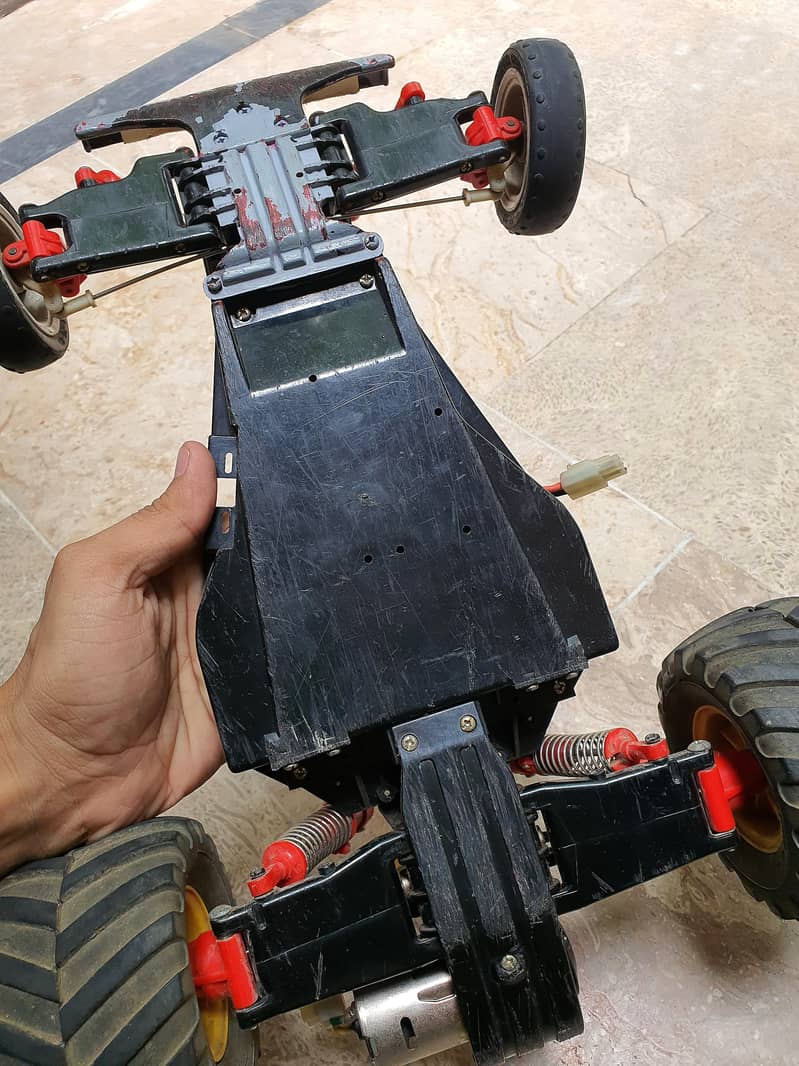Tamiya RC Buggy 3
