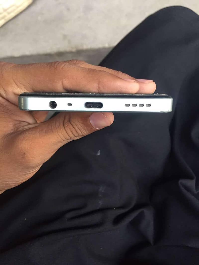 Realme Note 60x 0