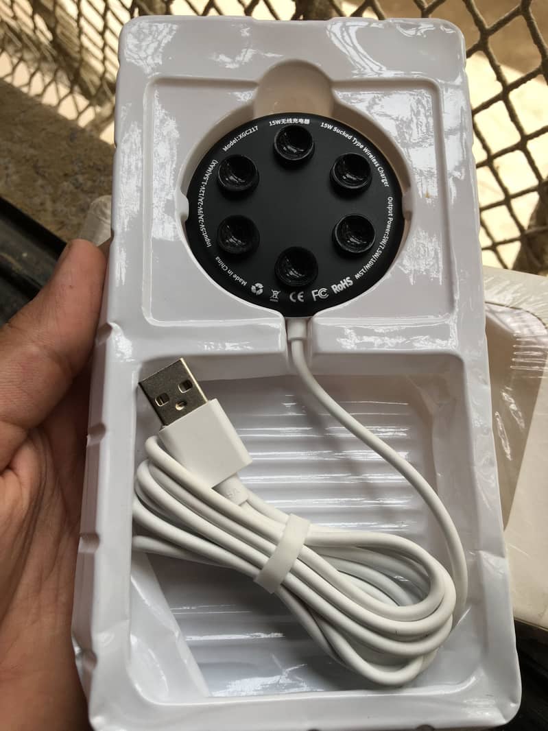 Wireless charging iPhone 5