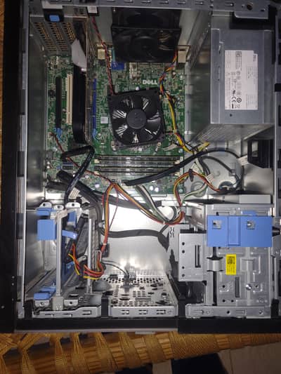 Dell 9020 i5-4th gen. 32GB Ram 256 SSD Hard 2GB graphic card