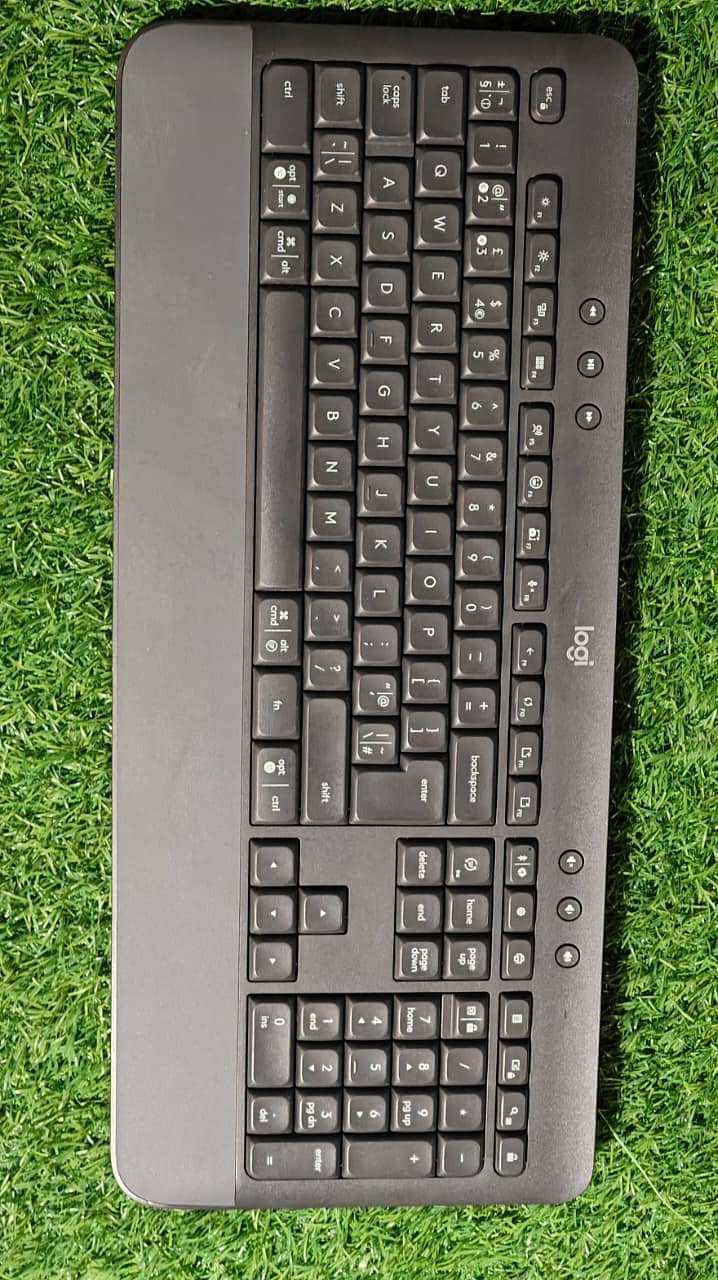 LOGITECH K650 0