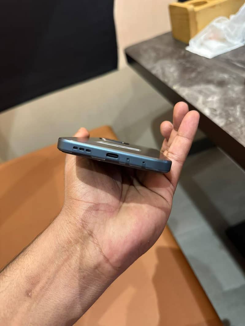 OPPO A6 1