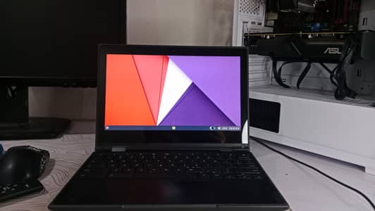 Lenovo Chromebook 360° // Touch Screen // 4GB Ram 32GB Storage