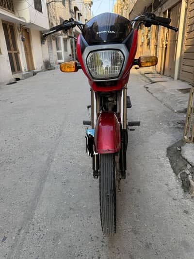 Honda CD Dream 70 in Good Condition